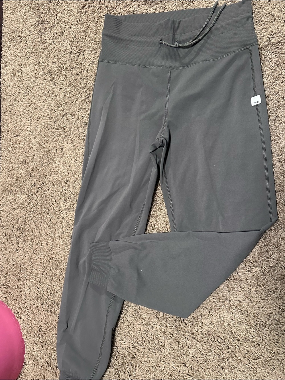 Vouri women’s daily jogger in medium  
Oregano (green)